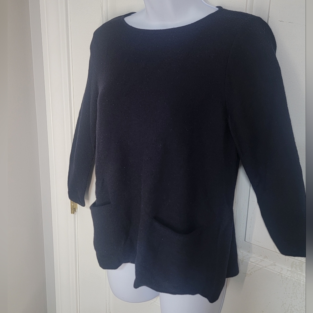 Ann Taylor Factory Women's Navy Crew Neck Sweater Size S